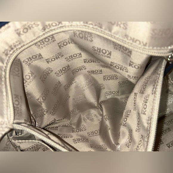 Rehab Michael Kors Jet Set Travel Stripe Navy Blue+White Saffiano Leather Tote - Picture 12 of 12